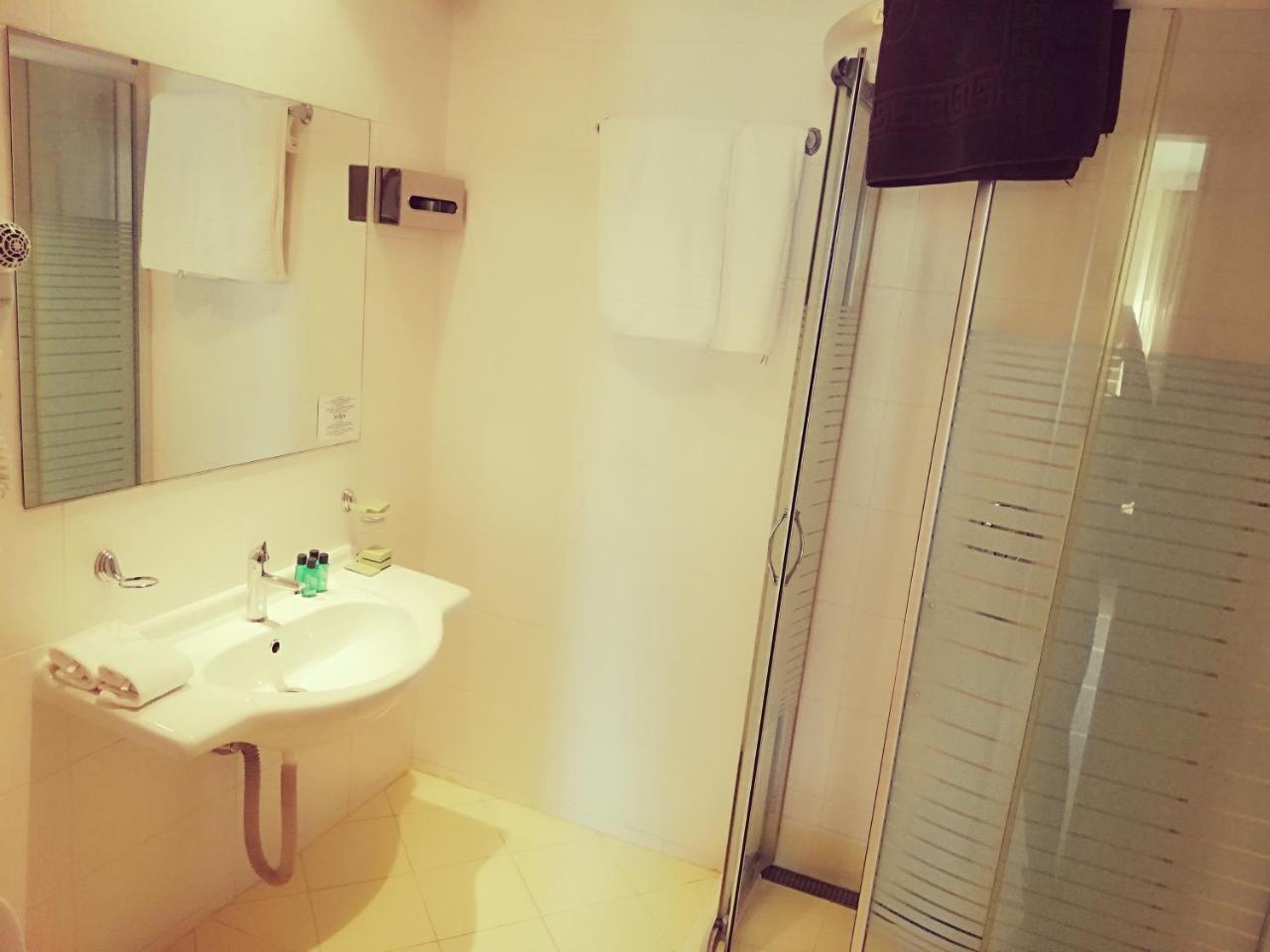 Hotel Plaza Burgas City Exterior foto